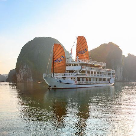 Unicharm Cruise Hotell Ha Long Eksteriør bilde