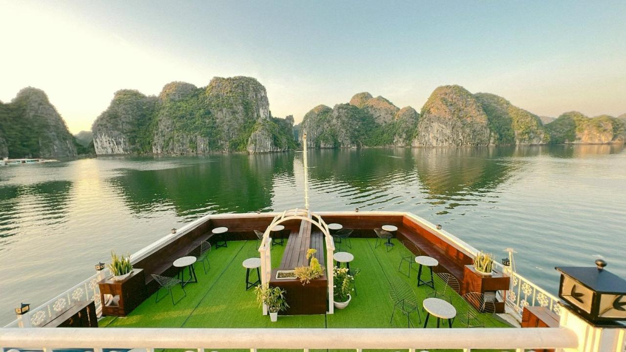 Unicharm Cruise Hotell Ha Long Eksteriør bilde