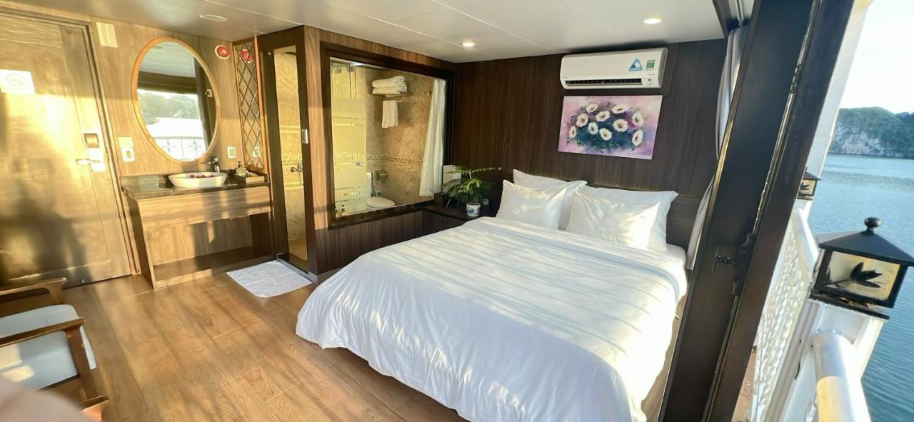 Unicharm Cruise Hotell Ha Long Eksteriør bilde