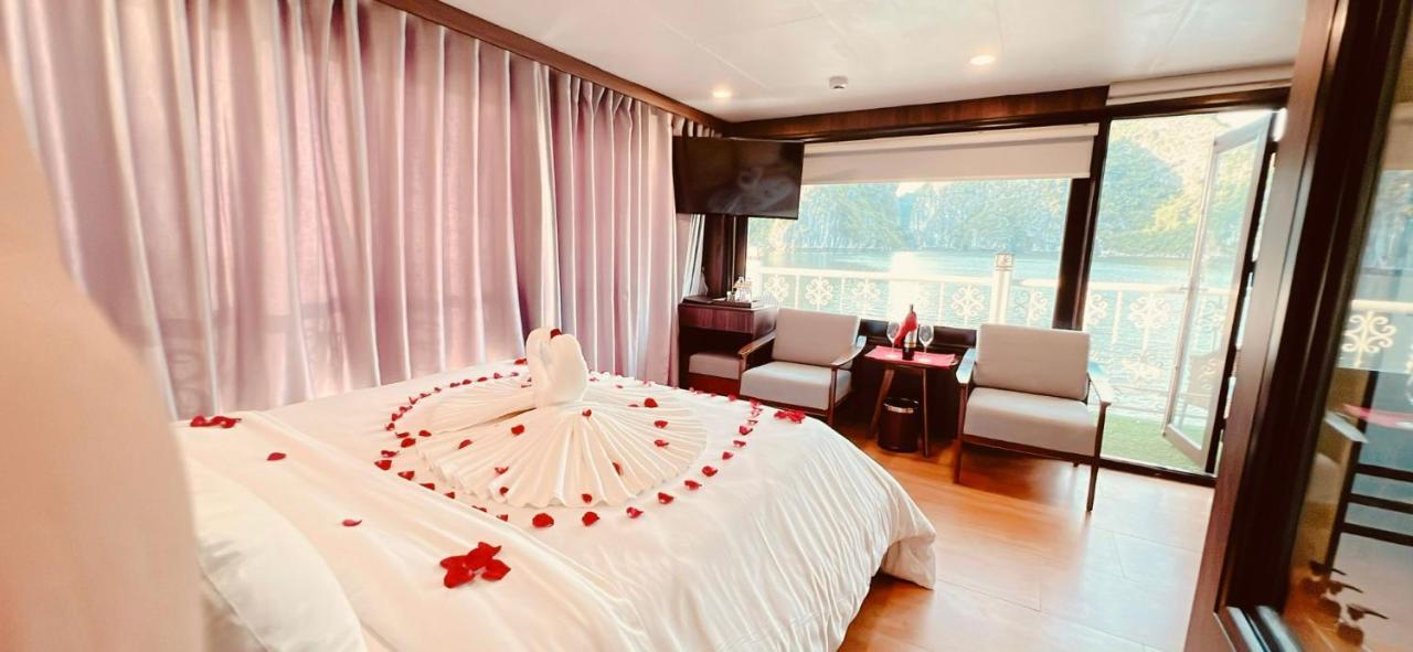 Unicharm Cruise Hotell Ha Long Eksteriør bilde